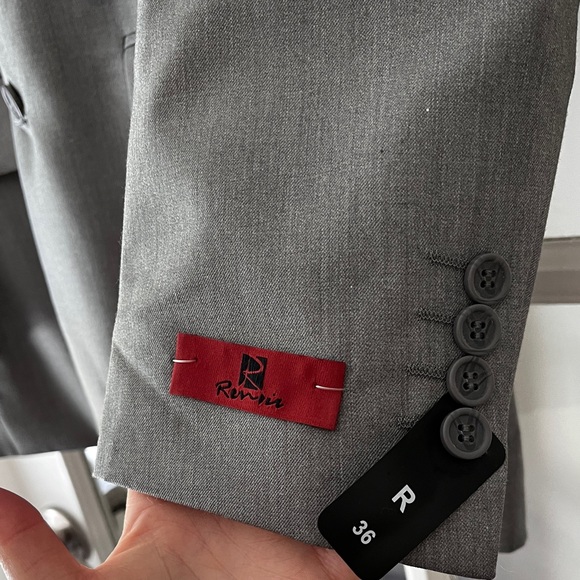 NWT Renoir light gray suit jacket/blazer size 36R - Picture 3 of 9